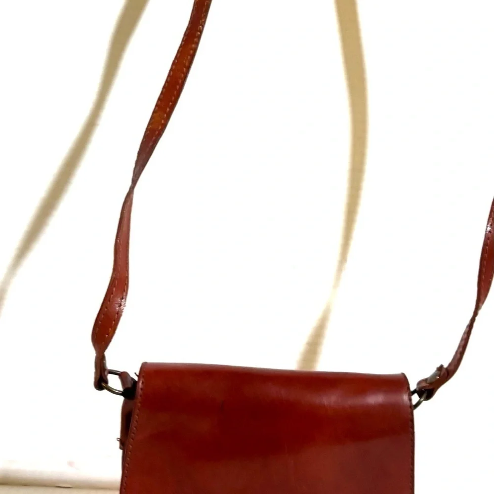 Firenze vintage Elegant Brown Leather Crossbody Bag